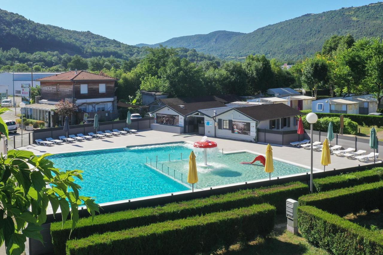 Camping Du Lac Foix Exteriör bild
