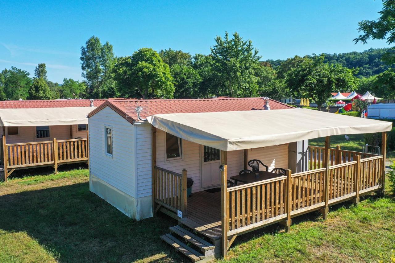 Camping Du Lac Foix Exteriör bild