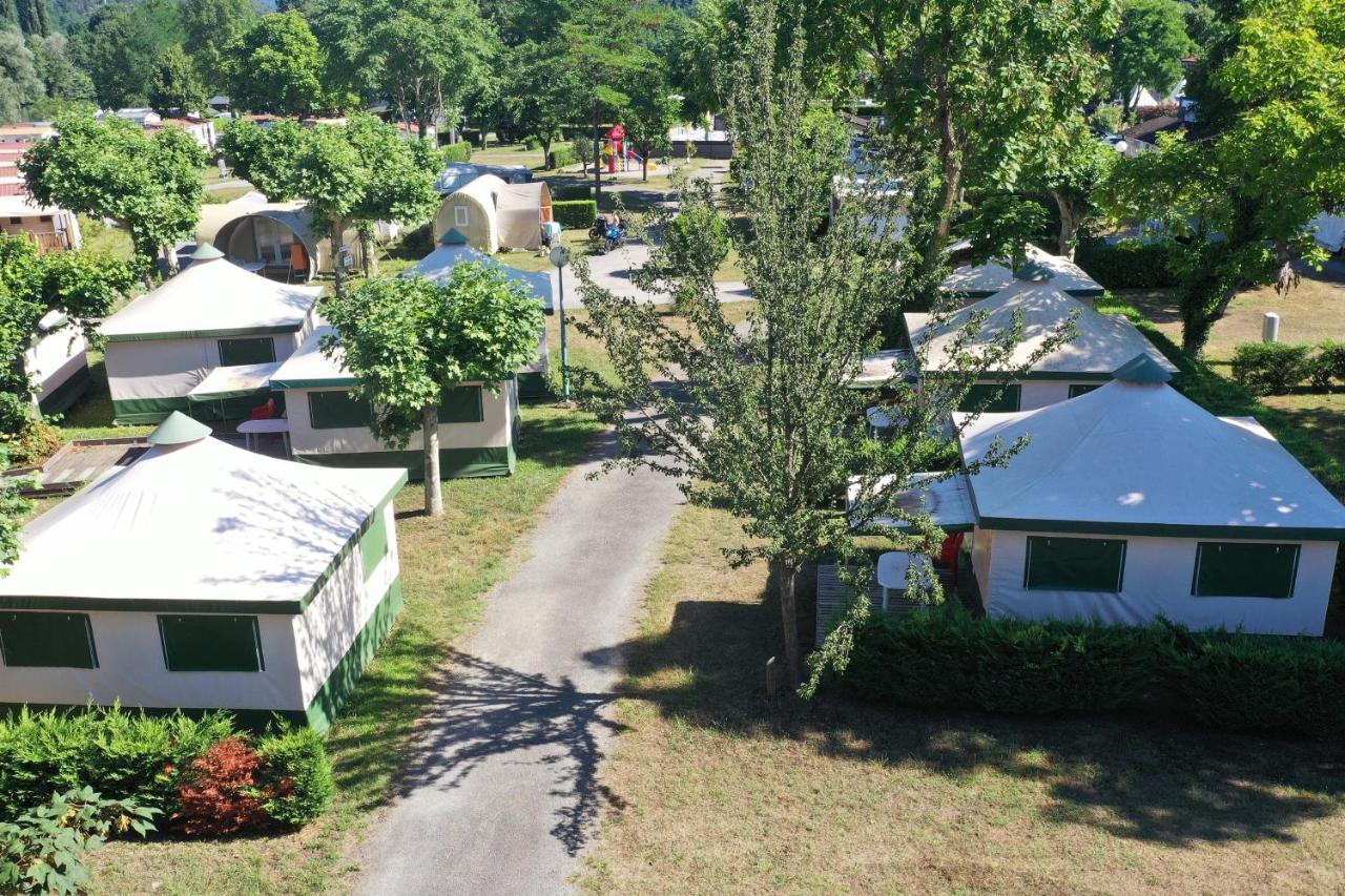 Camping Du Lac Foix Exteriör bild