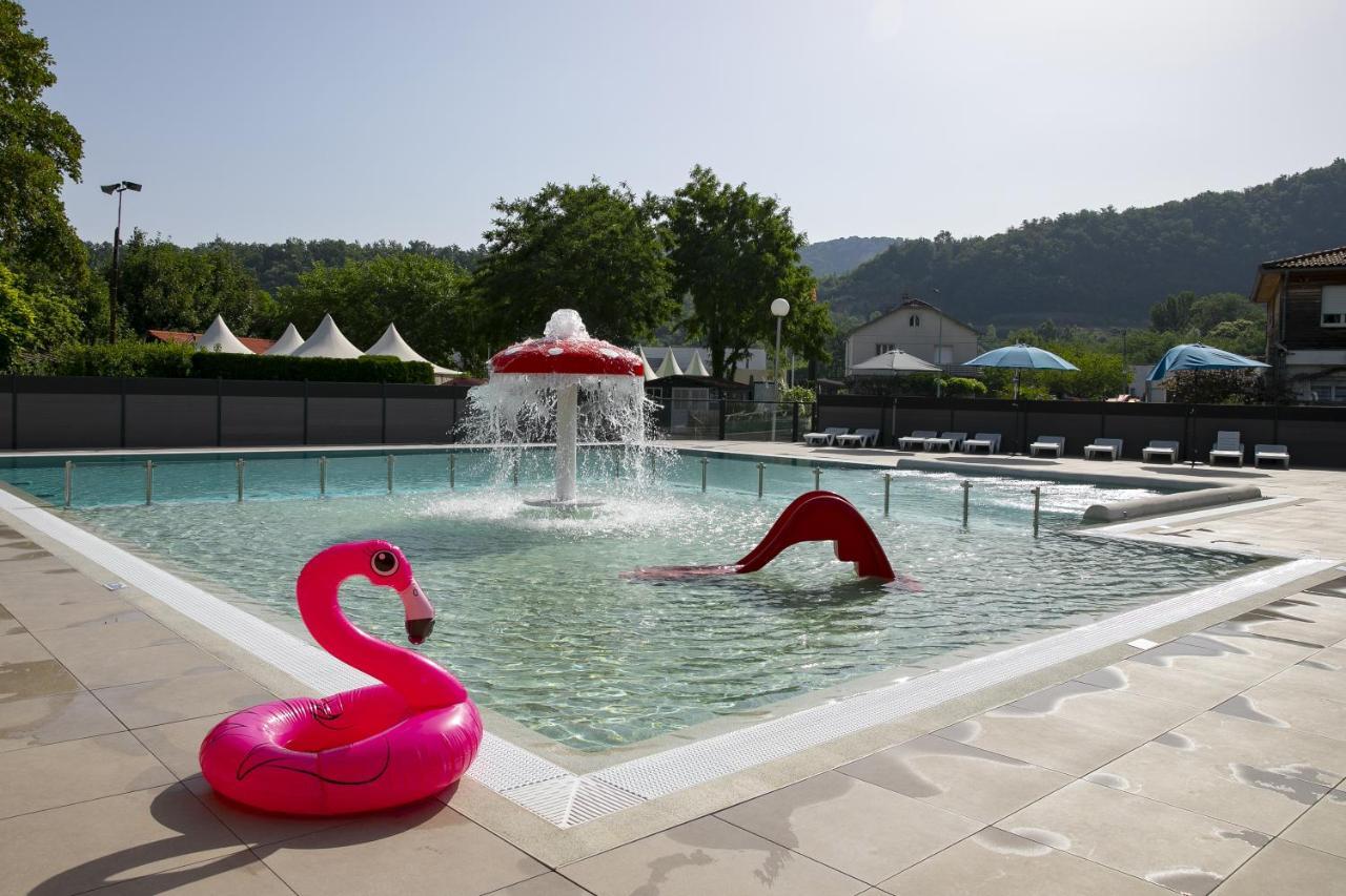 Camping Du Lac Foix Exteriör bild