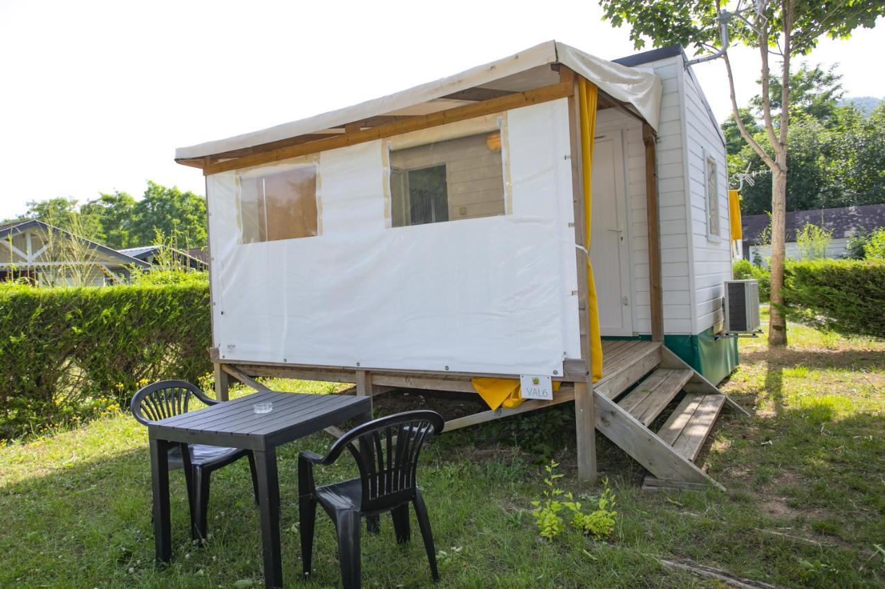 Camping Du Lac Foix Exteriör bild