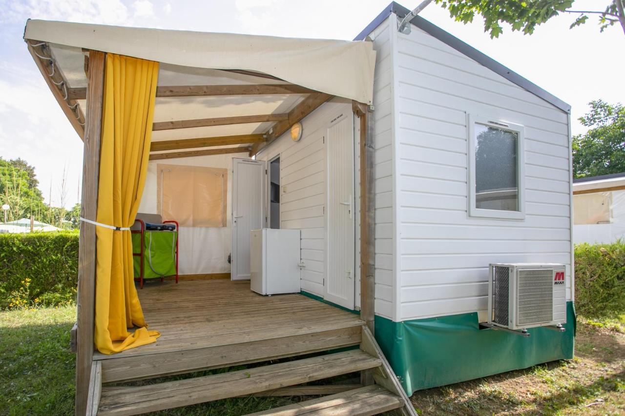 Camping Du Lac Foix Exteriör bild